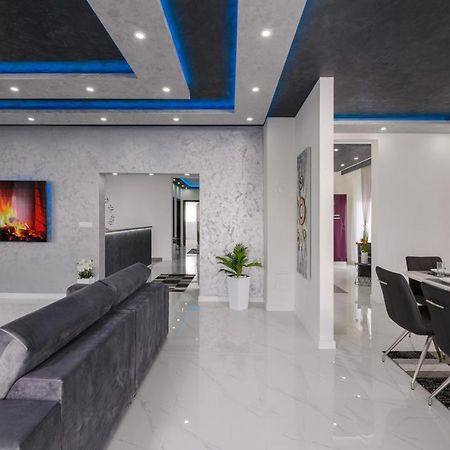 Complex Villa White Пула Екстериор снимка