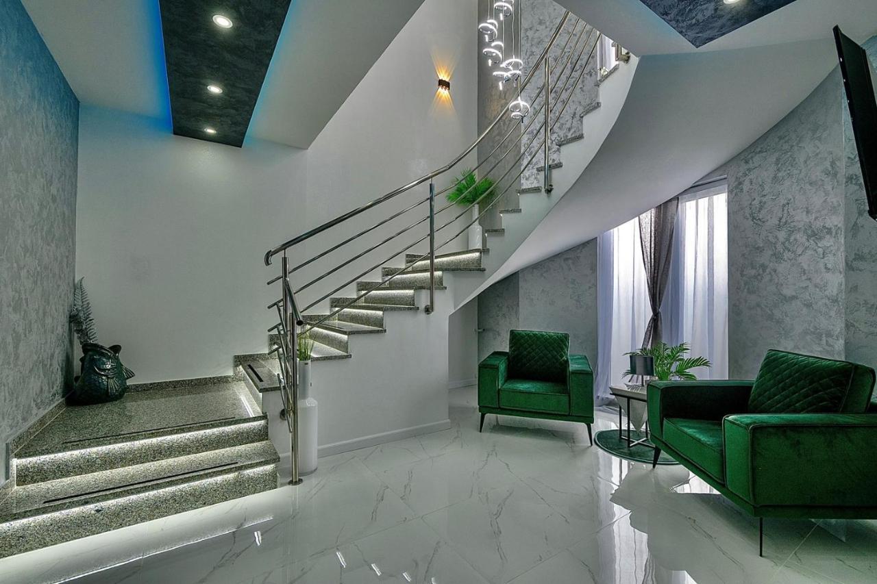 Complex Villa White Пула Екстериор снимка